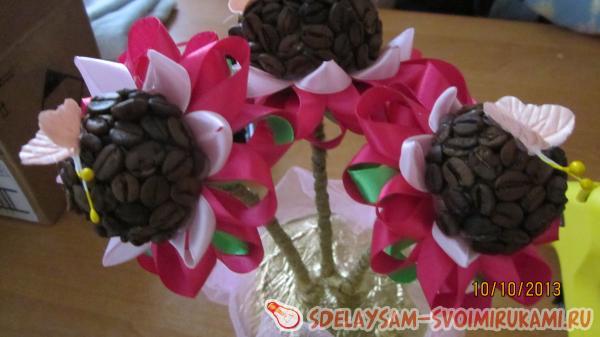 фиксируем цветы и листочки