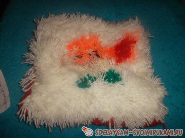 Вязанные подушечки-думочки для автомобиля