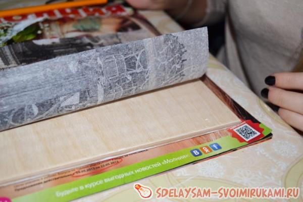 нанесению декупажной салфетки