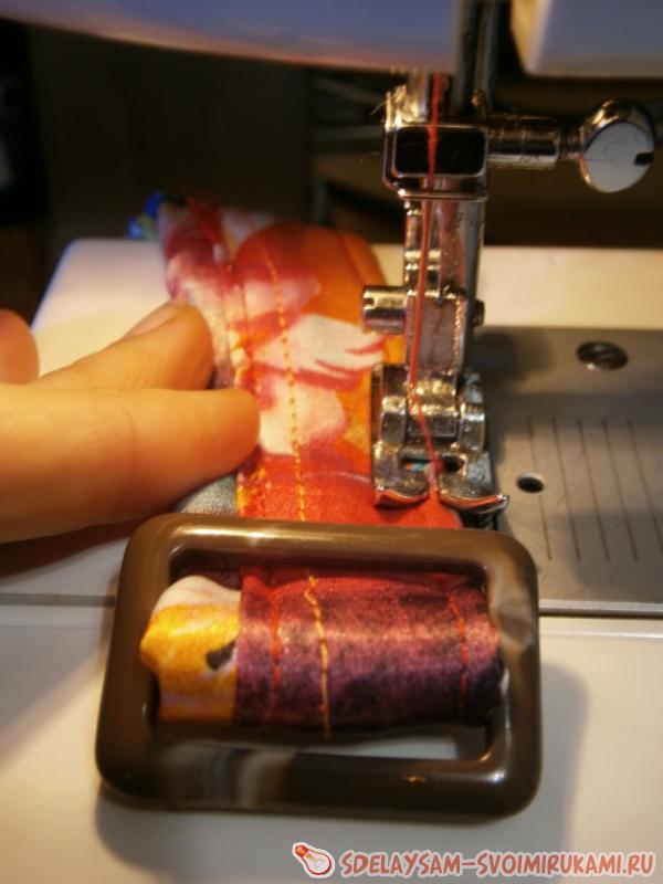 подвернем край атласа