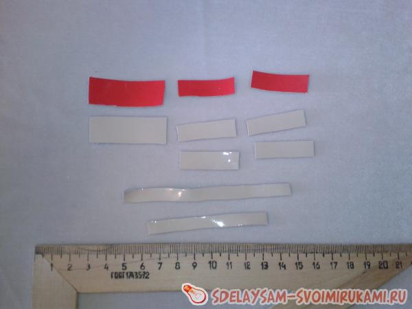 кусочки из кожи