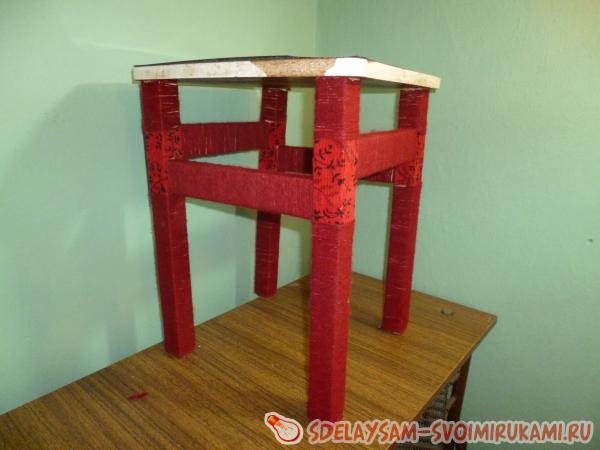 процесс декорирования ножек завершен