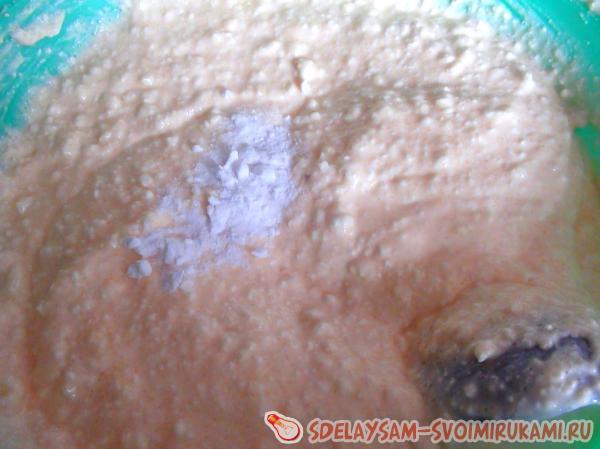 Отправляем туда же соду