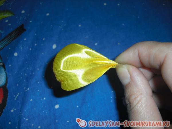 складываем мелкой складкой