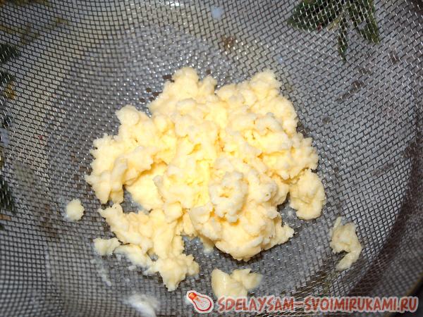 просматривается масло