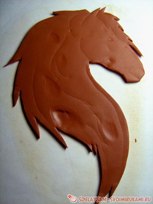 магнит в виде головы лошади