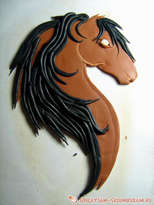 магнит в виде головы лошади