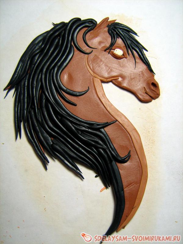 магнит в виде головы лошади