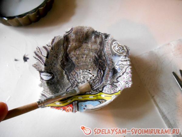 клеим донышко