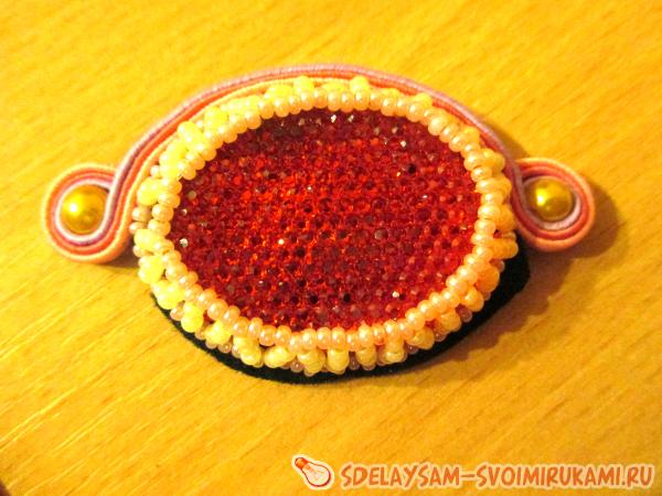 кончики подпаливаем