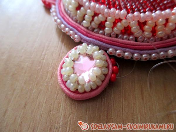 обшиваем бисером
