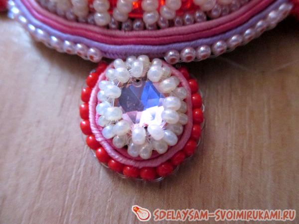 обшиваем бисером