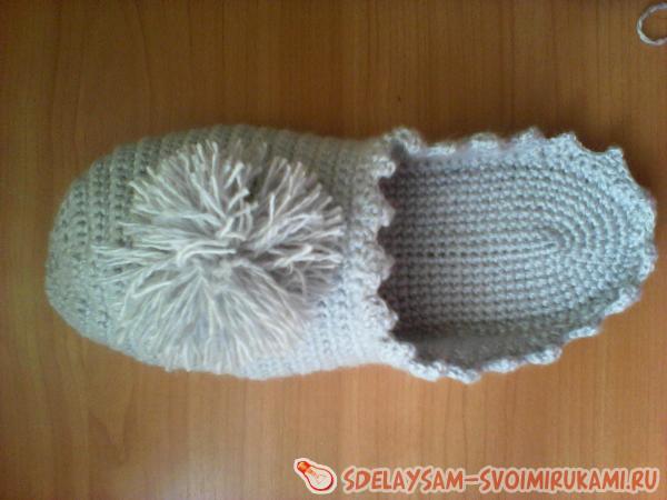 Комнатные тапочки