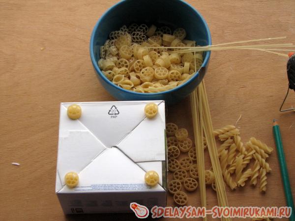 прикрепить ножки