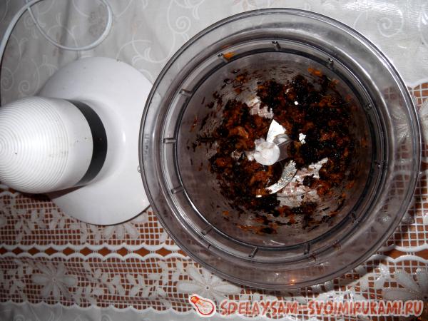 измельчаем с помощью блендера