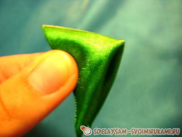 сложите треугольник пополам