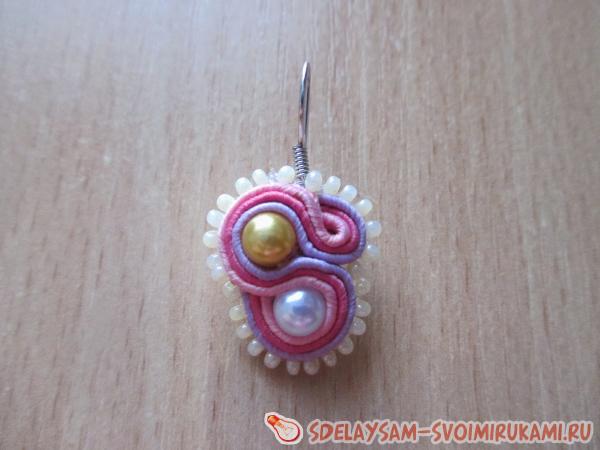 Заканчиваем обметывание