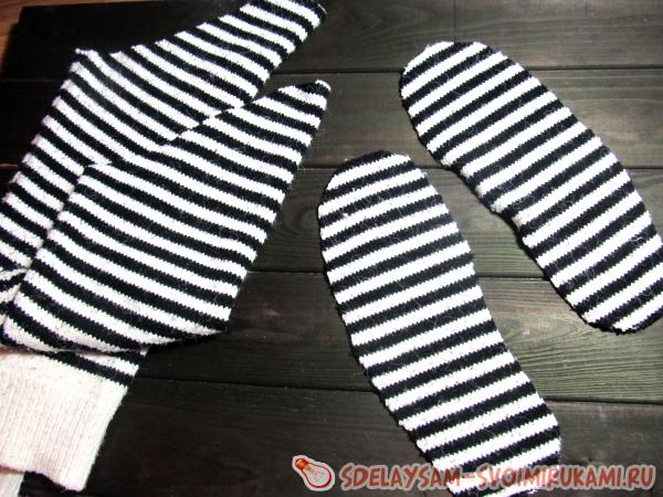 Переделка старого свитера носки