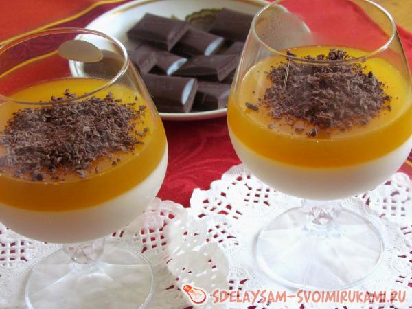 Панакота с апельсиновым соком