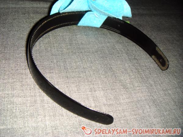 Ободок с цветком из флиса