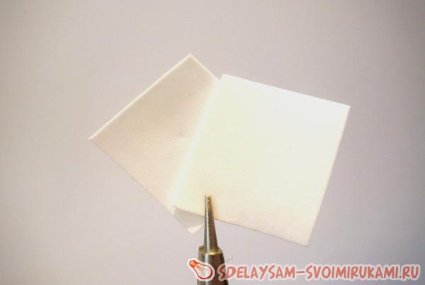 Разрезаем лист