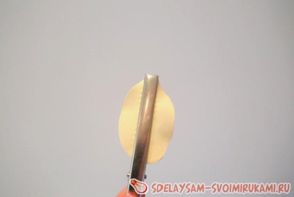 приклеиваем вторым кусочком