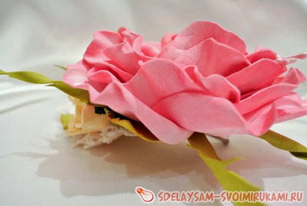 Чайная роза из фоамирана