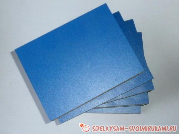 вертикальная полочка для цветов