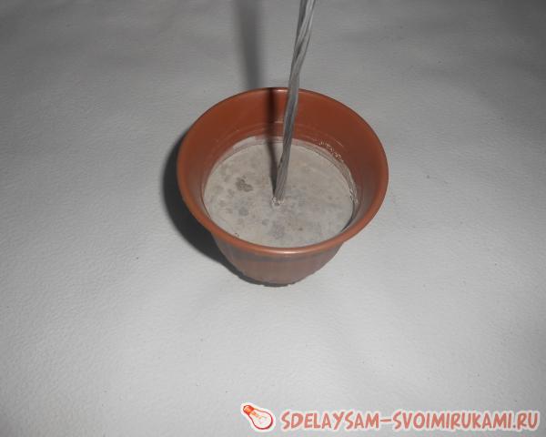 елочка из пластиковой бутылки