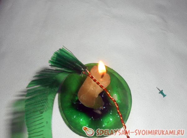 елочка из пластиковой бутылки