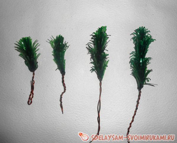 елочка из пластиковой бутылки