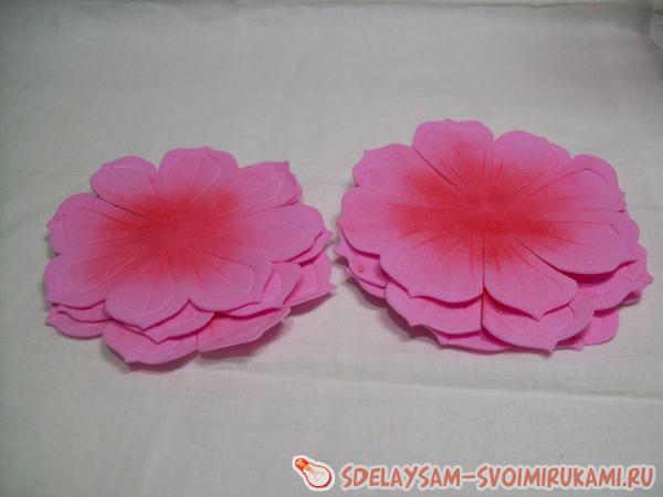 Георгин из фоамирана