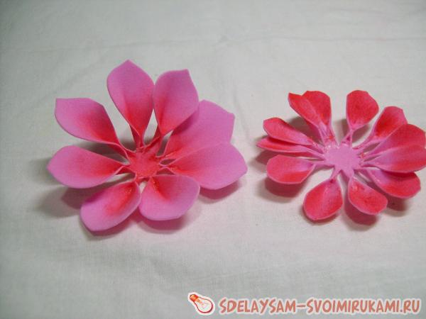 Георгин из фоамирана