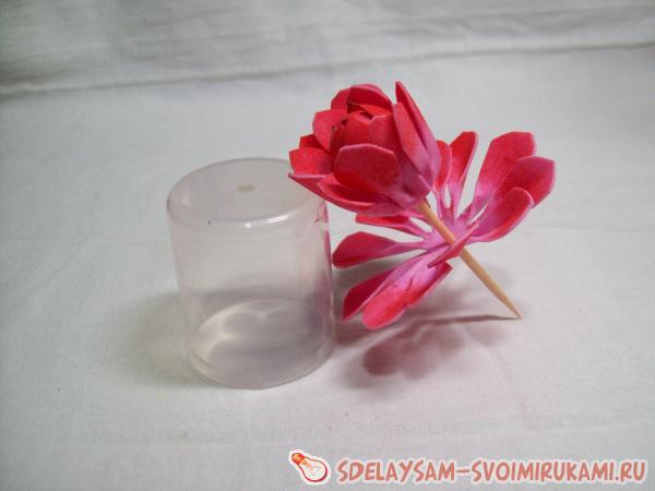 Георгин из фоамирана