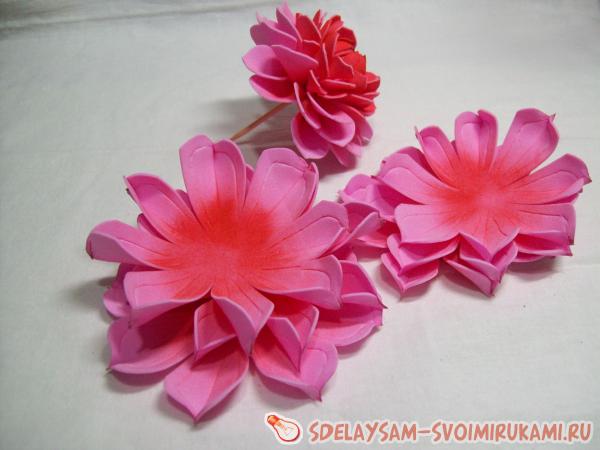 Георгин из фоамирана