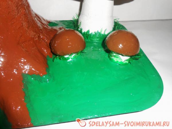 Садовая фигура из цемента