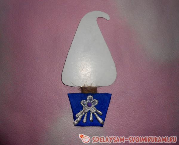 Магнит на холодильник своими руками