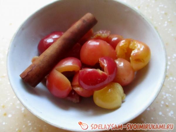 черешневый холодный суп