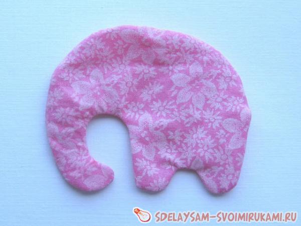 наполните слоненка наполнителем