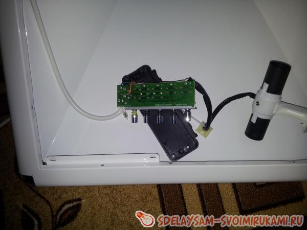 разбираем вытяжку