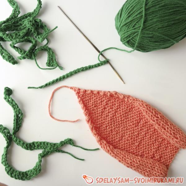 через край каждой из его петель