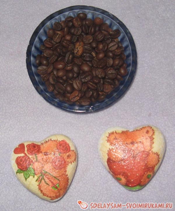 возьмем зерна кофе