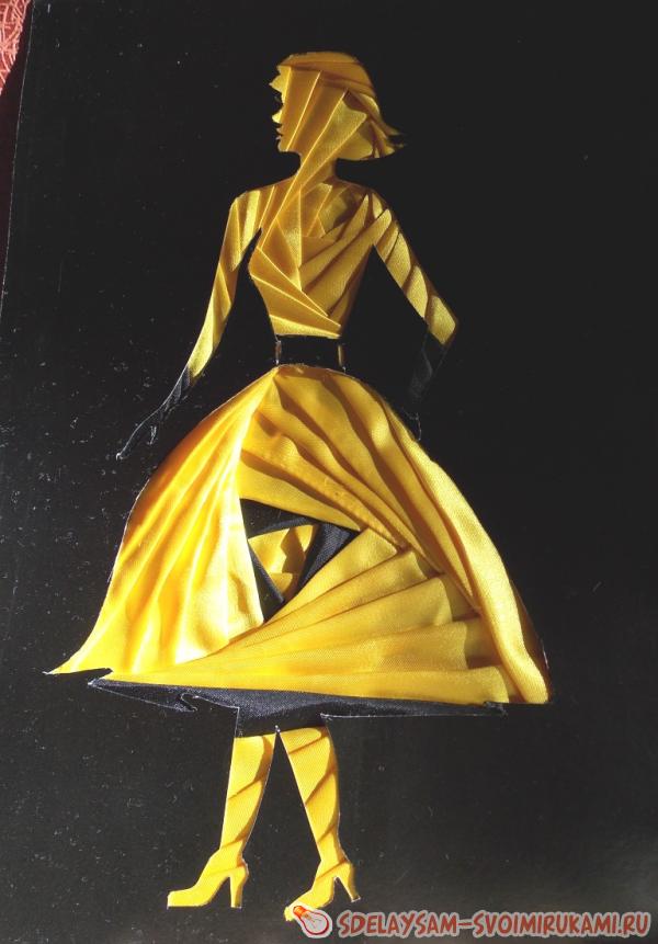 женщина технике айрис фолдинг