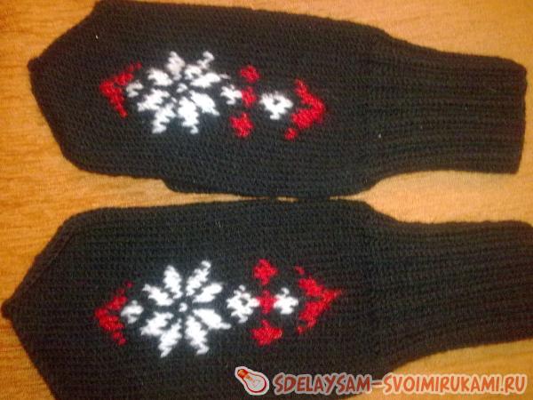 Варежки готовы 13