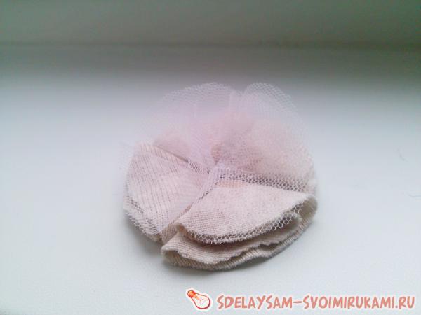 приклеиваем последний лепесток