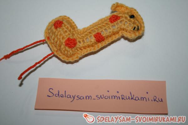 Забавная брошка жираф своими руками