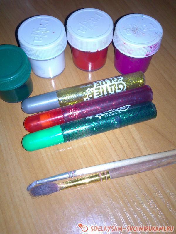 По периметру расположите кружочки