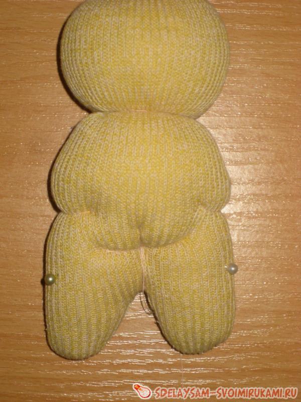 ножки швейными булавками