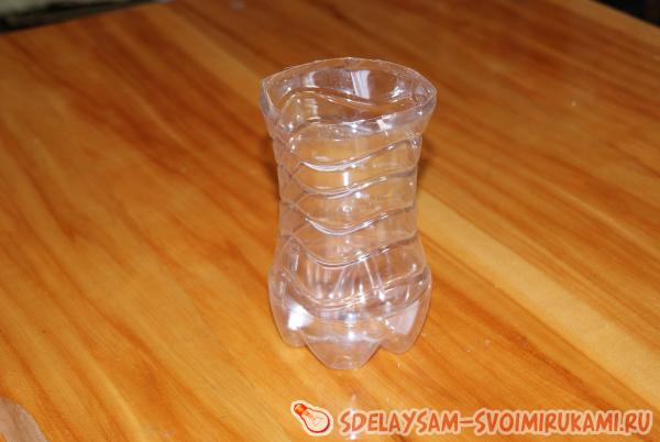 Возьмем пластиковую бутылку