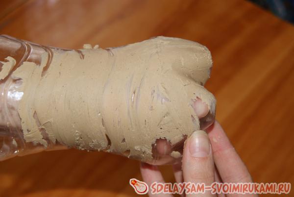 наносим пластилин